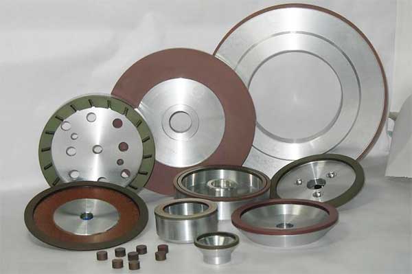 Diamond grinding wheel