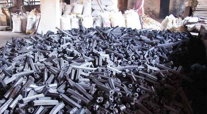 The Secrets of Making Charcoal from Sawdust